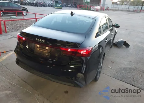 2023 Kia Forte Lxs z USA, uszkodzony, nr VIN 3KPF24ADXPE622524